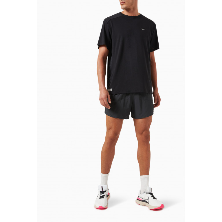 Nike Running - Dri-Fit Run Division Rise 365 T-Shirt in Nylon Black