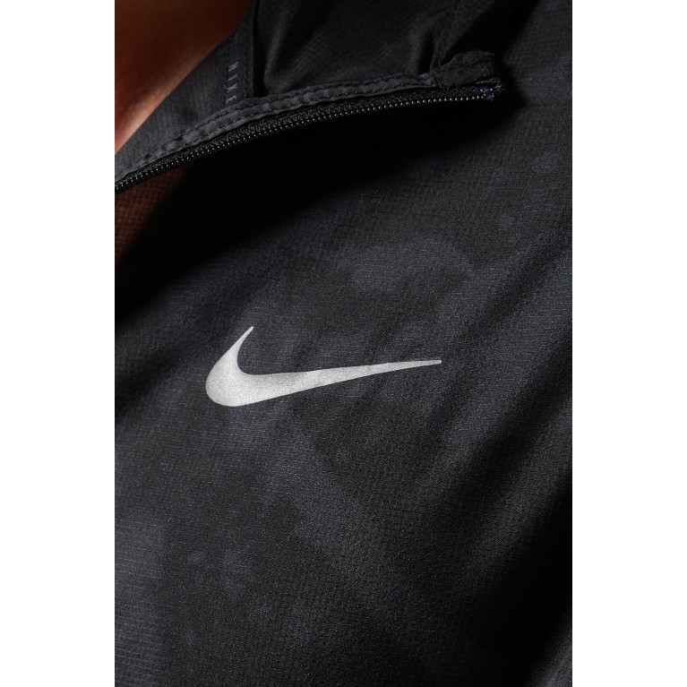 Nike Running - Repel Run Division Jacket in Nylon Black