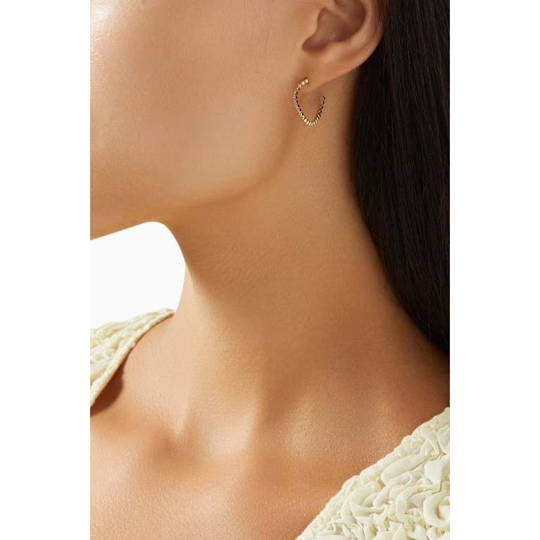 Mateo New York - Diamond Bezel Wave Earrings in 14kt Gold