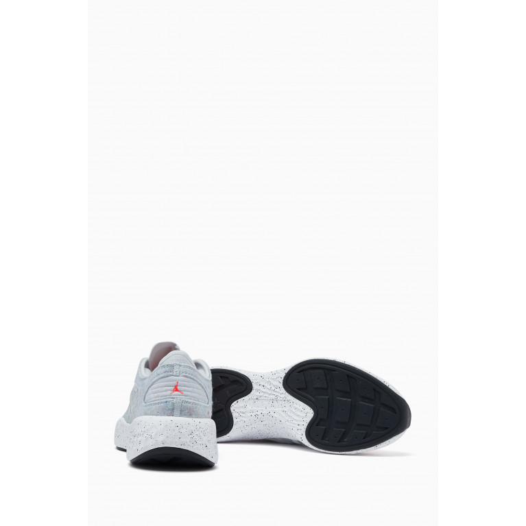 Nike - Jordan Delta 3 Low Sneakers in Fabric & Leather