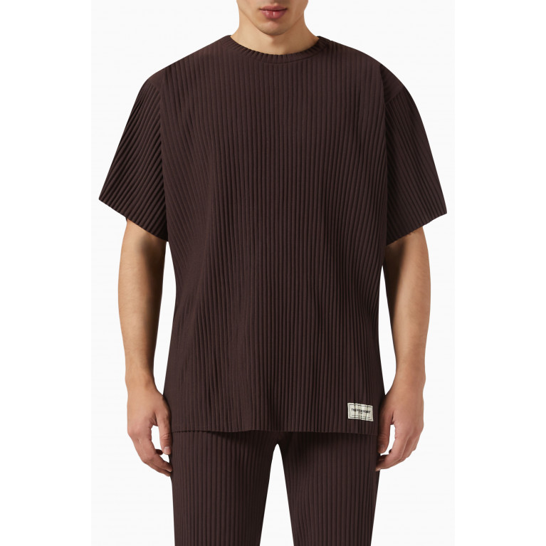 The Giving Movement - Pleated T-shirt in PLISSE100© Brown