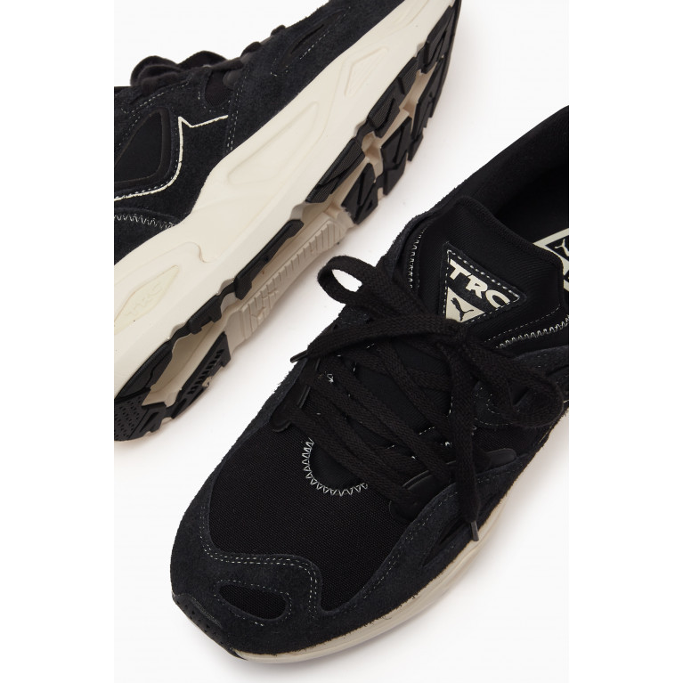 PUMA Select - TRC Blaze Worn Out Sneakers in Canvas