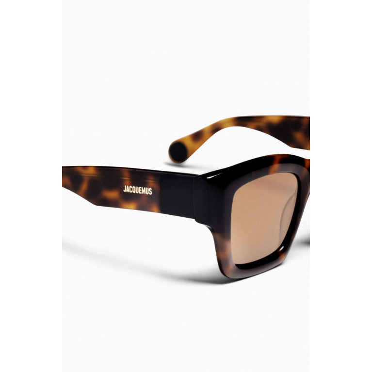Jacquemus - Les Lunettes Baci Sunglasses in Acetate Brown