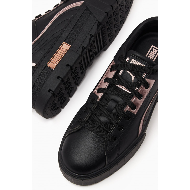 Puma - Mayze Stack Metallic Sneakers in Leather
