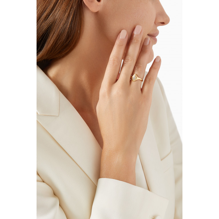 PDPAOLA - Kate Stamp Ring in 18kt Gold-plated Sterling Silver