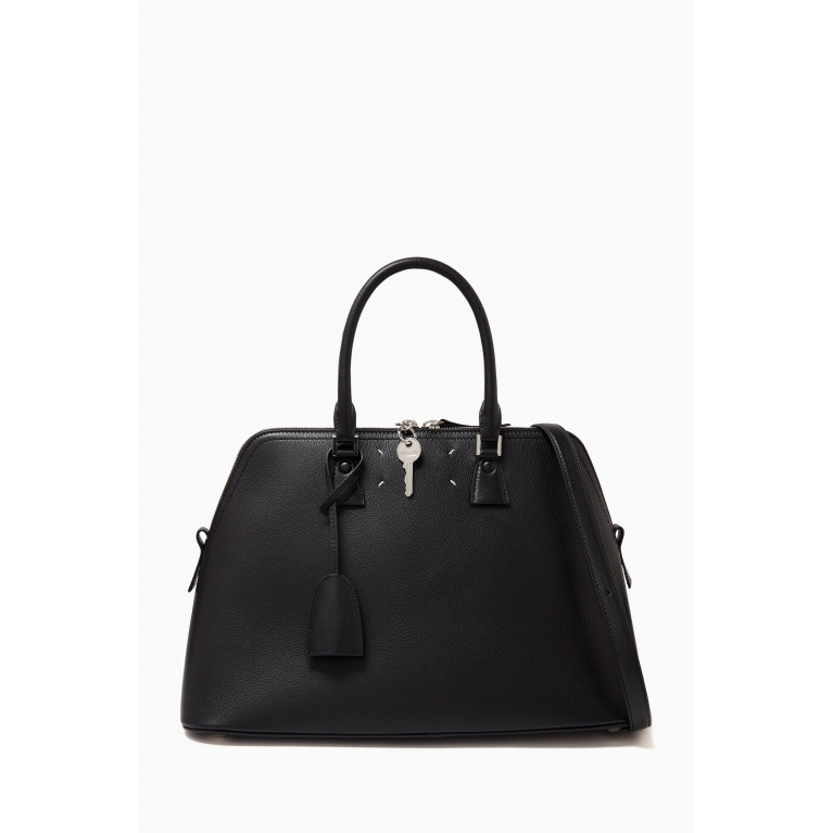 5AC Classique Shoulder Bag in Smooth Leather