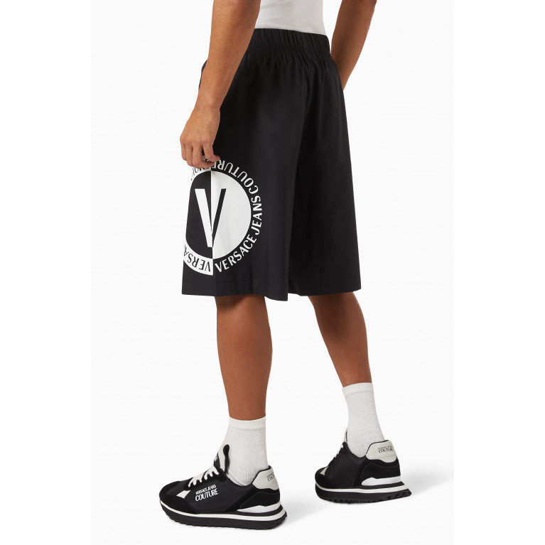 Versace Jeans Couture - Logo Couture Print Shorts in Cotton