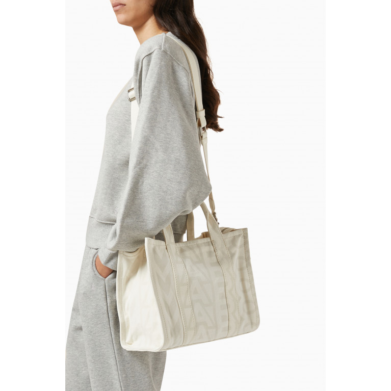 Marc Jacobs - Medium Iconic Tote Bag in Washed Canvas White