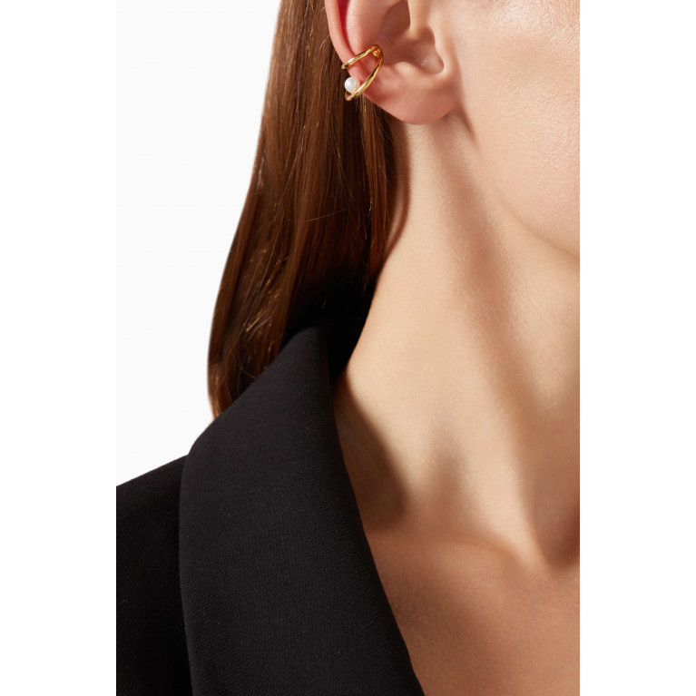 Otiumberg - Double Pearl Single Ear Cuff in Gold Vermeil
