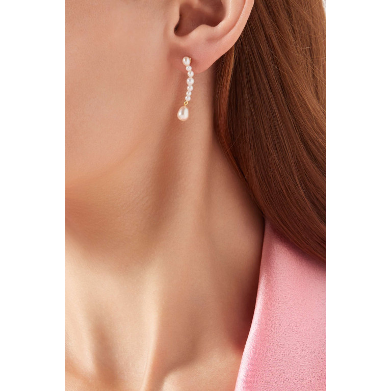 Otiumberg - Pearl Drop Earrings in Gold Vermeil