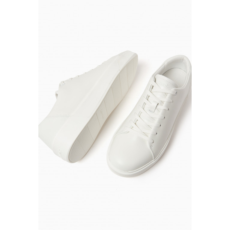 Calvin Klein - Chunky Sole Low Top Sneakers in Leather White