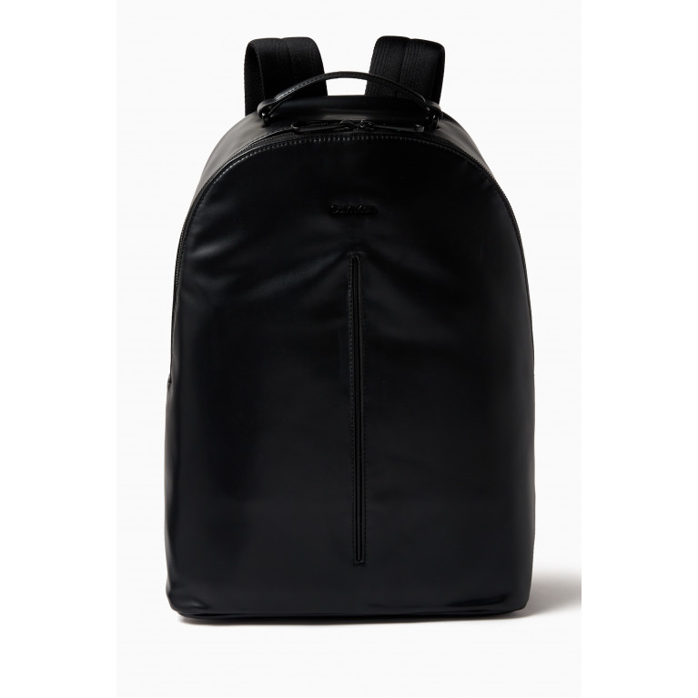 Calvin Klein - CK Median Round Backpack in Faux Leather