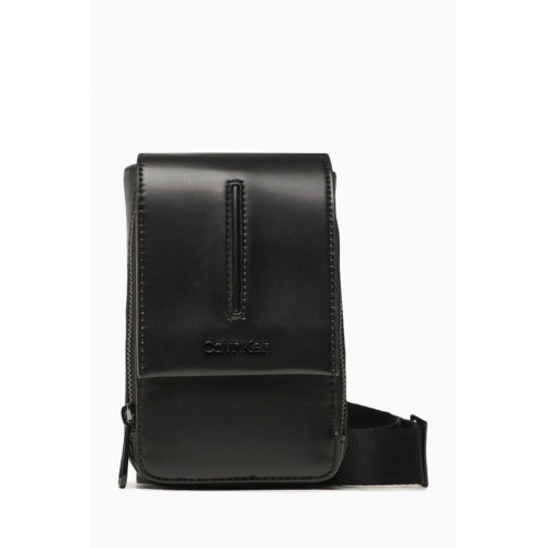 Calvin Klein - CK Median Reporter Bag in Recycled Faux Leather