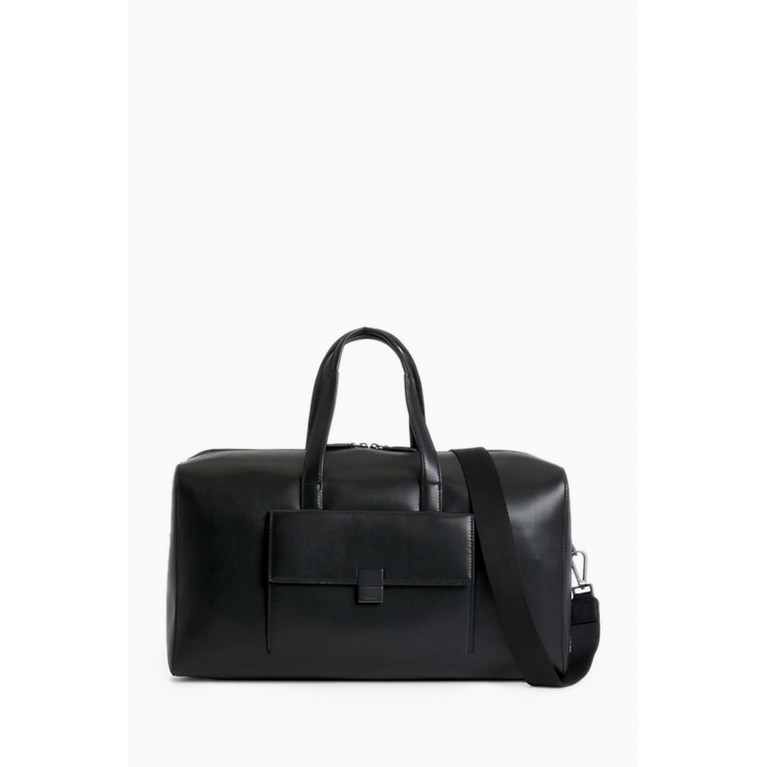 Calvin Klein - Weekend Bag in Recycled Blend Faux Leather