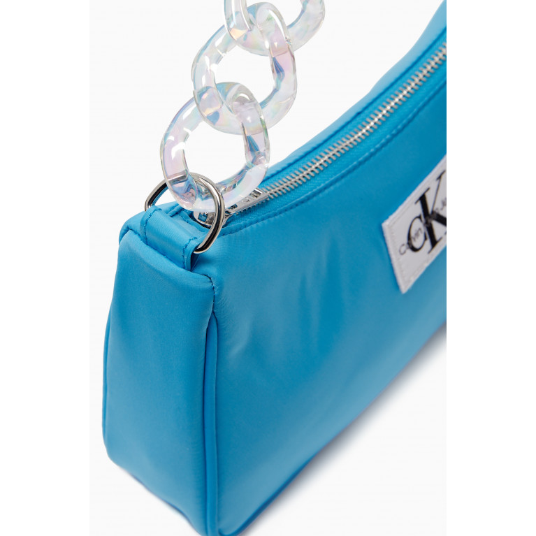 Calvin Klein - Chain Shoulder Bag in Recycled Polyester Blue