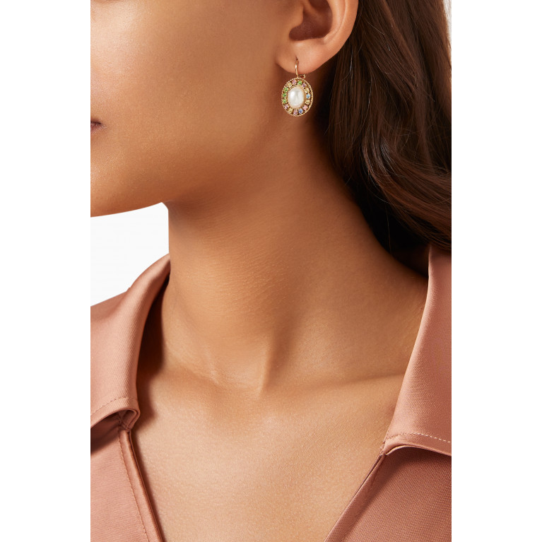 Satellite - Romantic Crystal Sleeper Earrings in 14kt Gold-plated Metal