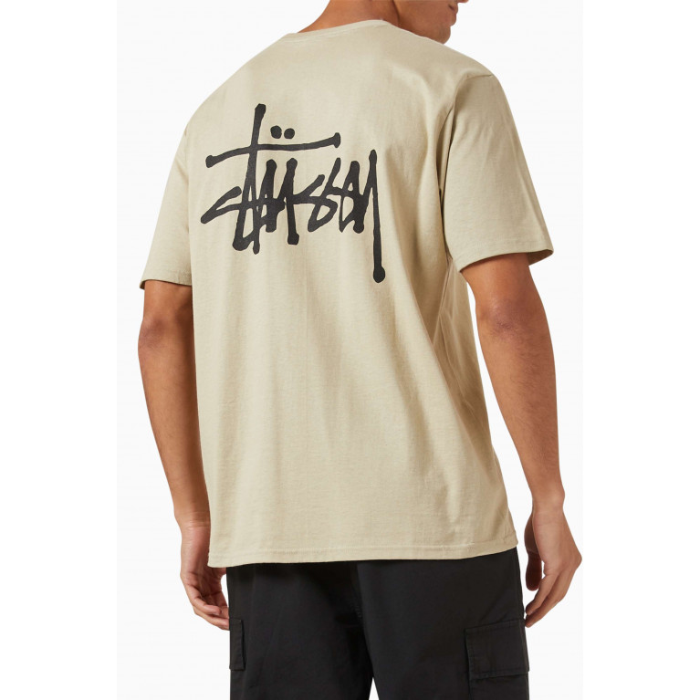 Stussy - Logo Print T-shirt in Cotton Neutral