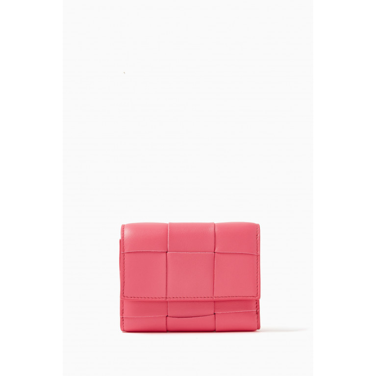 Bottega Veneta - Tri-fold Zip Wallet in Intrecciato Nappa Pink
