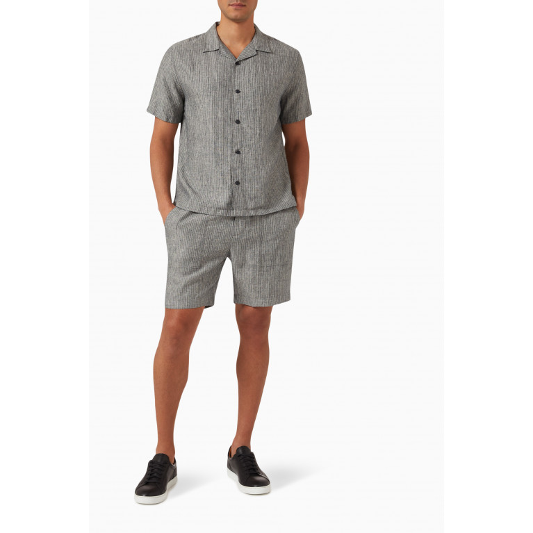 Vince - Stripe Short-sleeve Shirt in Hemp Grey