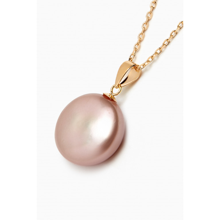 Damas - Kiku Coin Pink Pearl Pendant Necklace in 18kt Gold