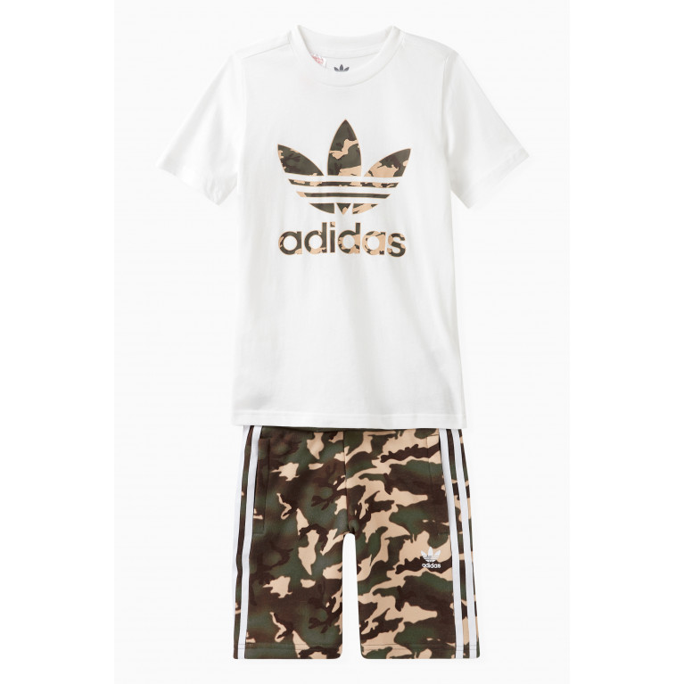 adidas Originals - Trefoil Logo T-shirt & Shorts Set in Cotton