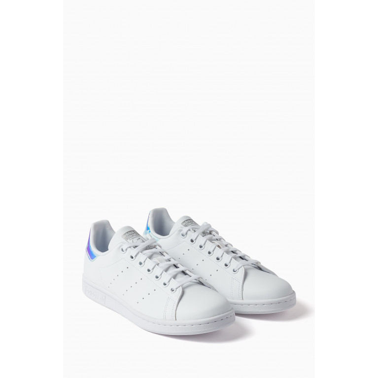 adidas Originals - Lace-Up Stan Smith Sneakers in Faux Leather