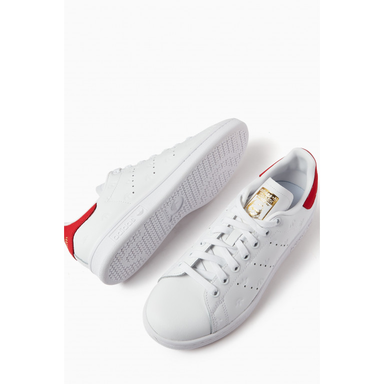 Adidas - Stan Smith Low-top Sneakers in Leather