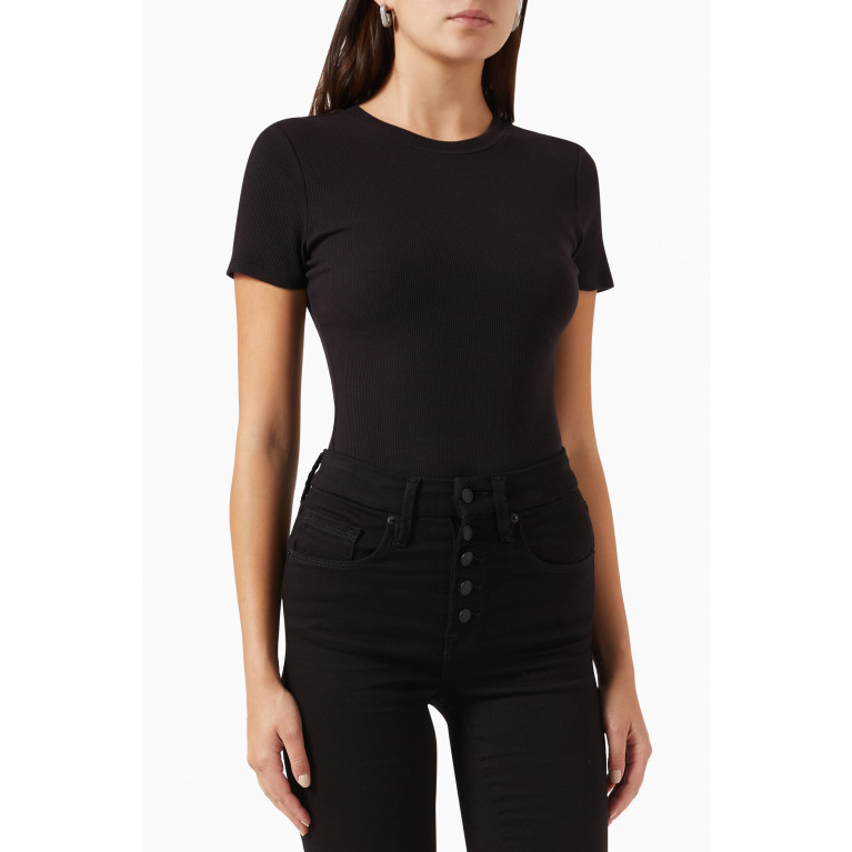 Good American - Rib Fitted Tee Bodysuit in Knit Black