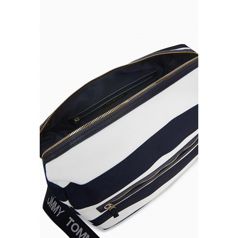 Tommy Hilfiger - Prep Stripe Crossover Changing Bag in Canvas