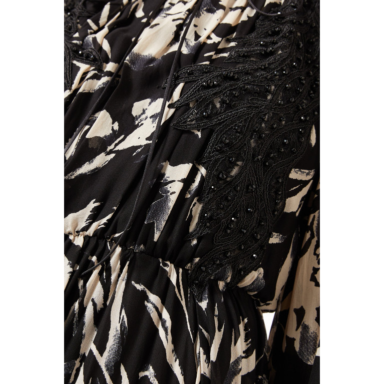 Qui Prive - Floral-print Crochet Maxi Dress in Chiffon
