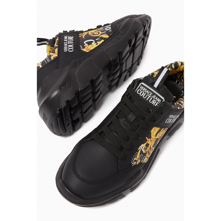 Versace Jeans Couture - Fondo Speedtrack Low Top Sneakers in Leather Black