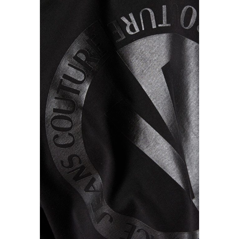 Versace Jeans Couture - V-Emblem T-shirt in Cotton Jersey Black