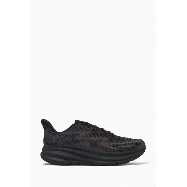 Hoka - Clifton 9 Sneakers in Mesh Black