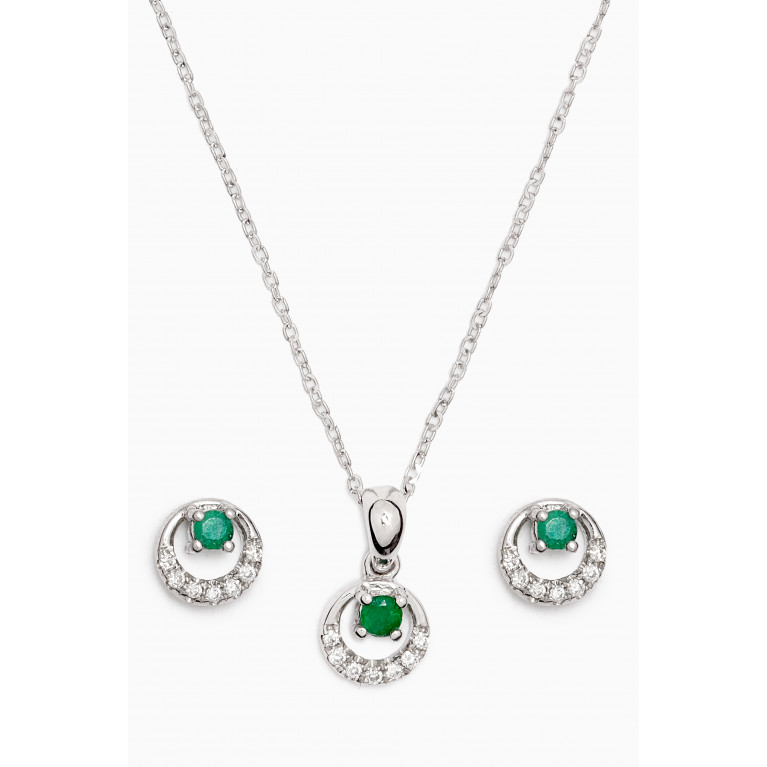Baby Fitaihi - Classic Diamond Set with Emerald in 18kt White Gold