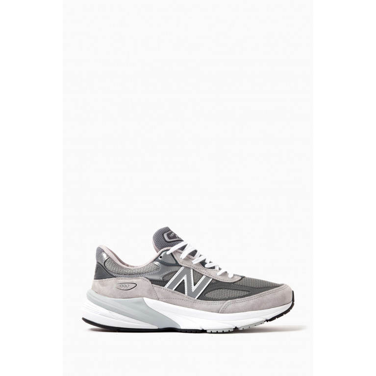 New Balance - 990v6 Sneakers in Suede & Mesh