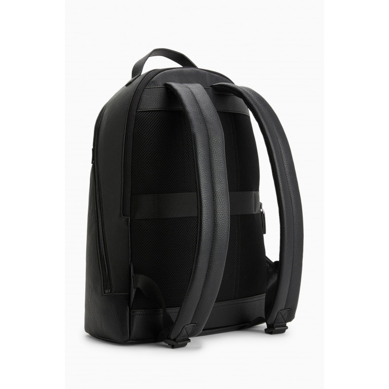 Tommy Hilfiger - TH Central Backpack in Grained Faux-leather