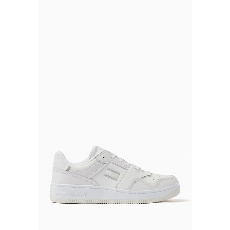 Tommy Jeans - Embossed Cupsole Basket Sneakers in Leather White