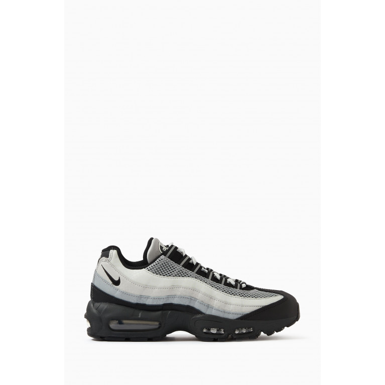 Nike - Air Max 95 LX Sneakers in Mixed Materials
