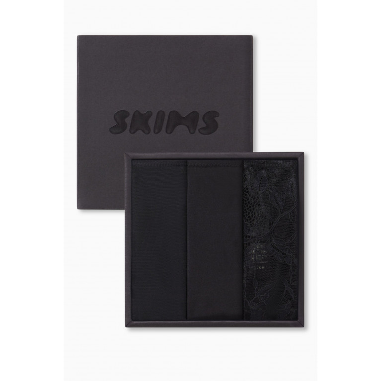 SKIMS - String Thongs Pack, Set of 3