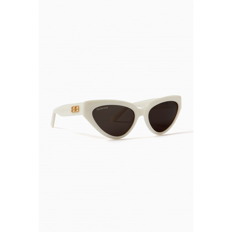 Balenciaga - Solid Cat-eye Frame Sunglasses in Acetate