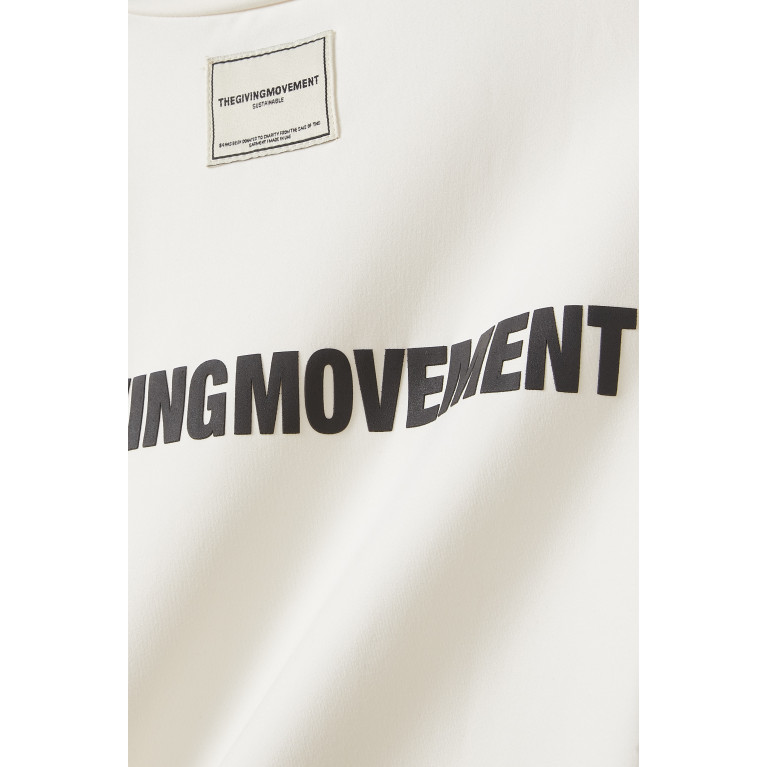 The Giving Movement - Logo T-shirt in Recycled Softskin100© Neutral