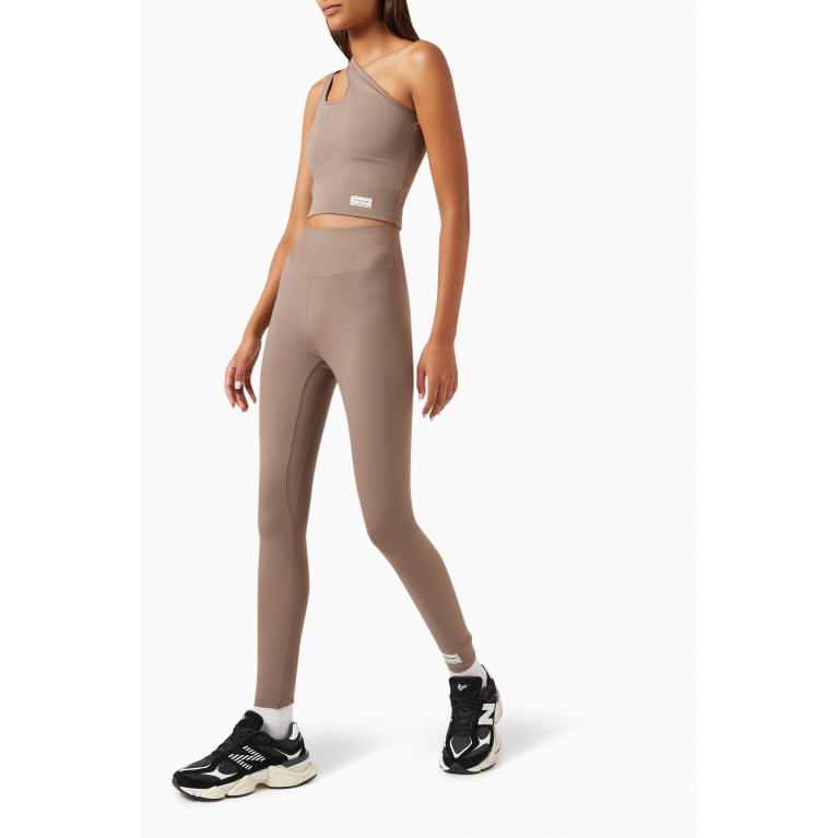 The Giving Movement - 24" High-rise Leggings in Softskin100© Neutral