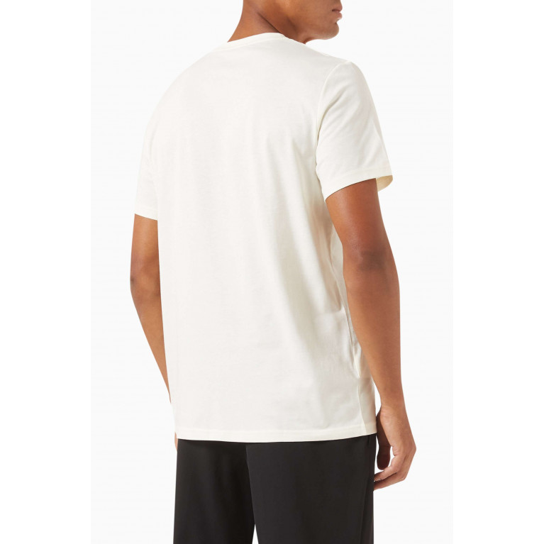 Fred Perry - Cross Stitch T-shirt in Cotton Jersey