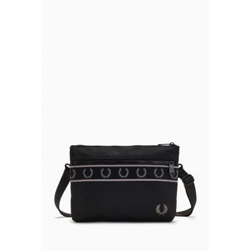 Fred Perry - Contrast Tape Sacoche Bag in Durable Polyester