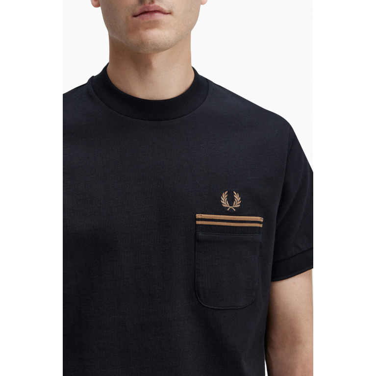 Fred Perry - Pocket T-shirt in Loopback Jersey