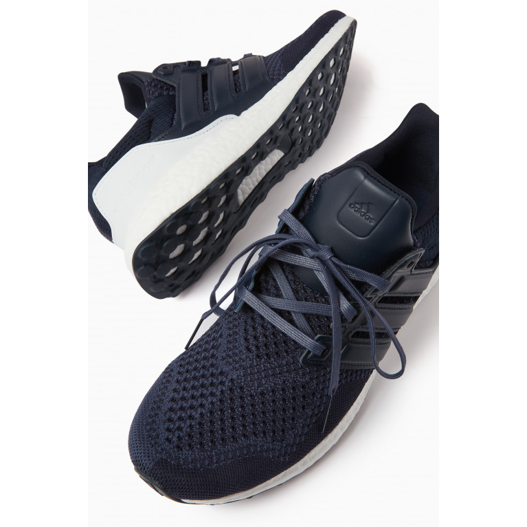 adidas Originals - Ultraboost 1.0 Sneakers in Primeknit