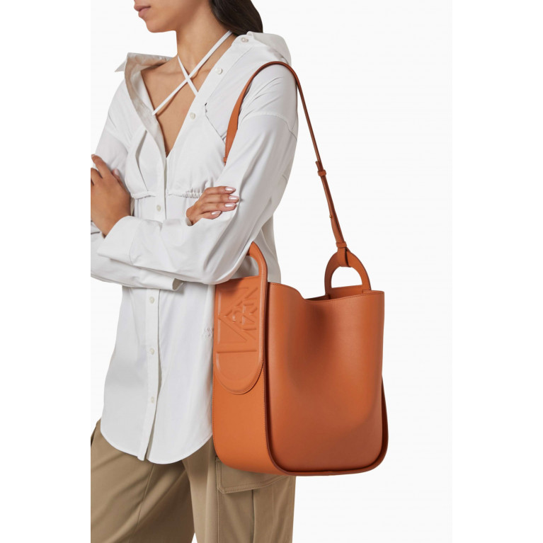 MCM - Large Mode Travia Tote in Spanish Nappa Leather