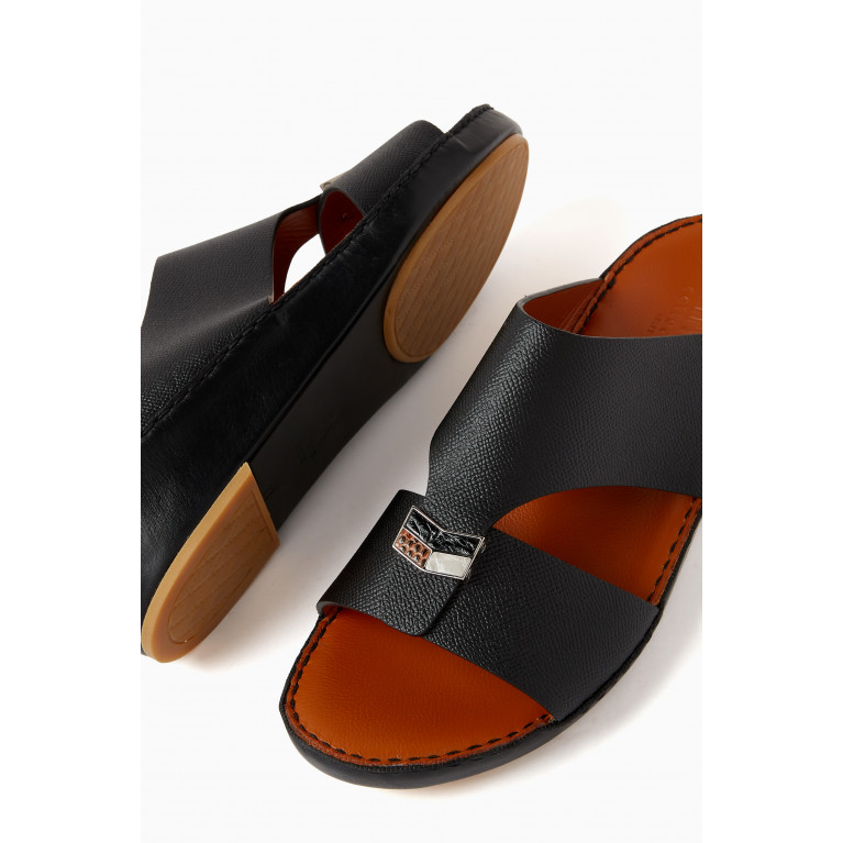 Private Collection - Cinghia Trecce Pelli Sandals in Calf Leather Black