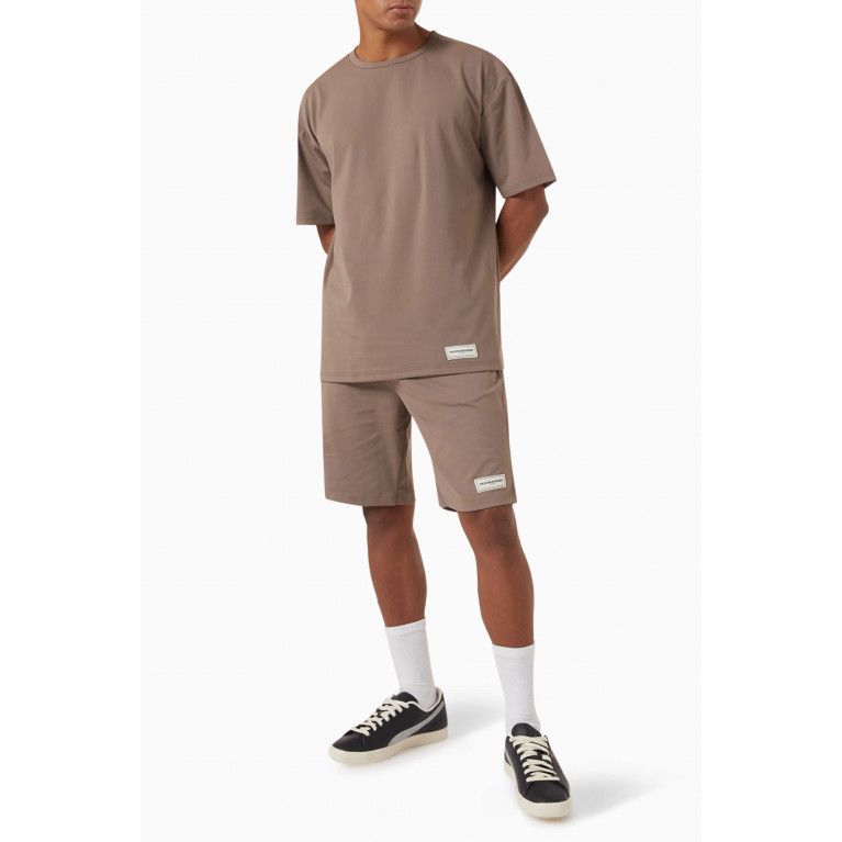 The Giving Movement - Single-layer Shorts in Light Softskin100© Brown