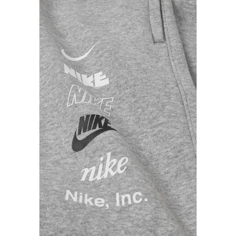Nike - Logo Sweatpants in Fleece
